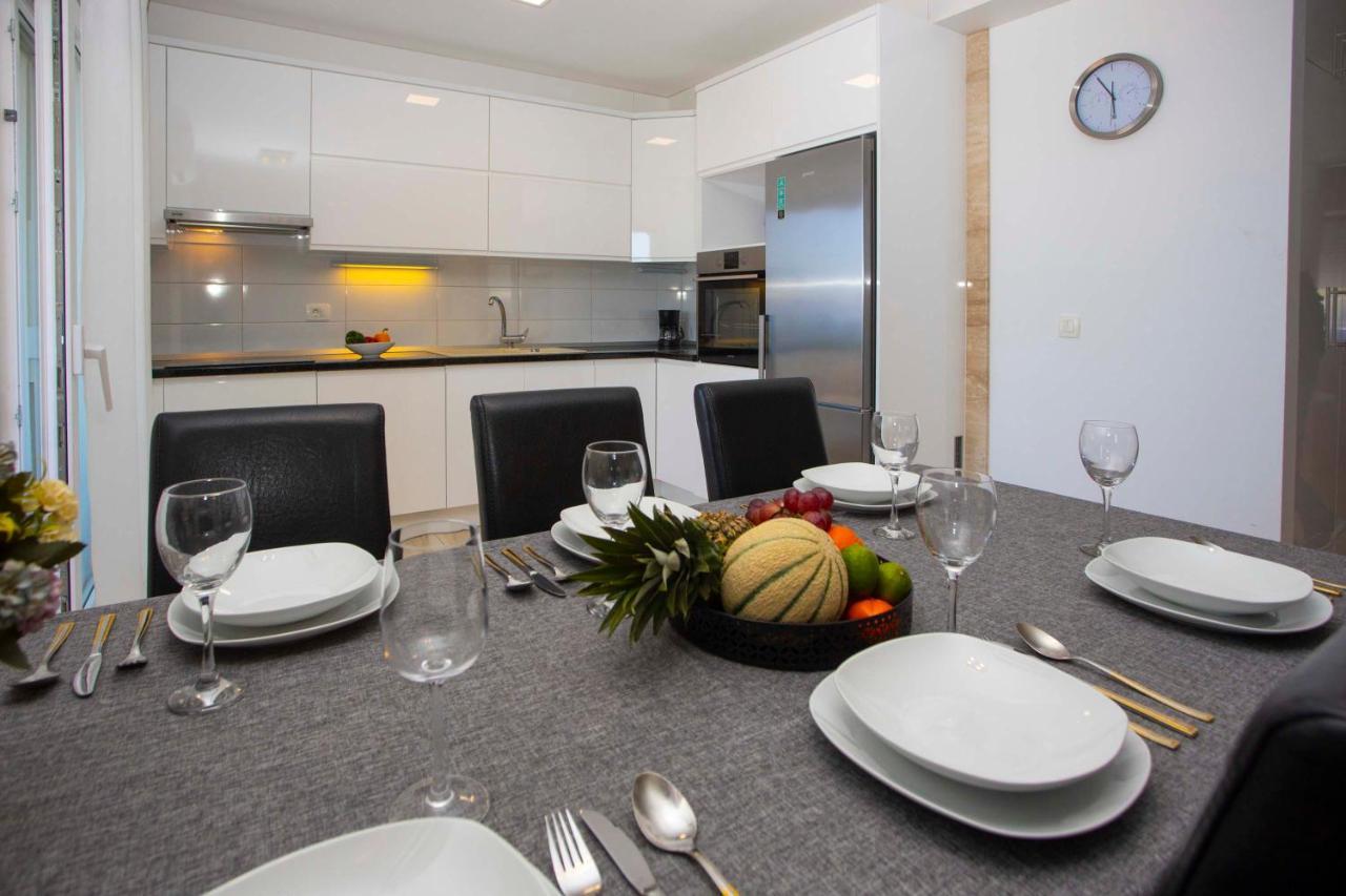 Apartment Lauc Макарска Экстерьер фото